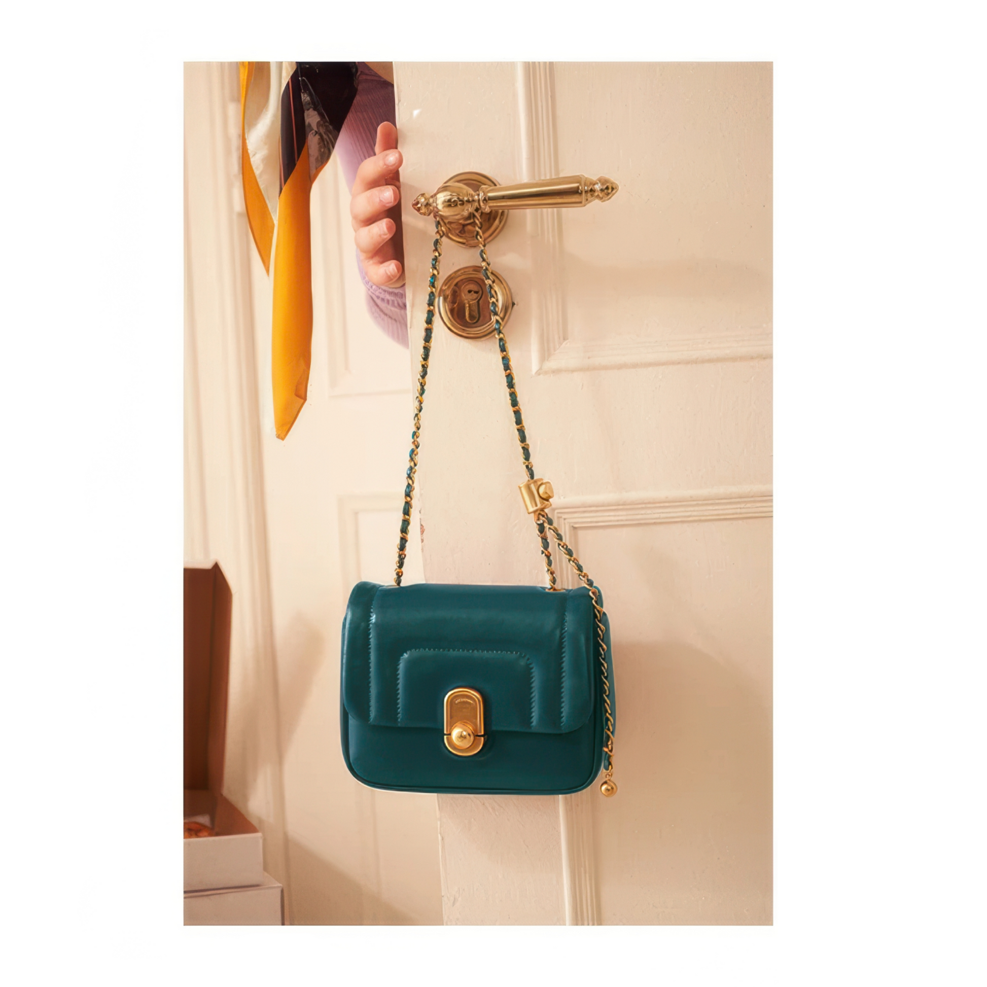 Pochette bleu cuir turquoise